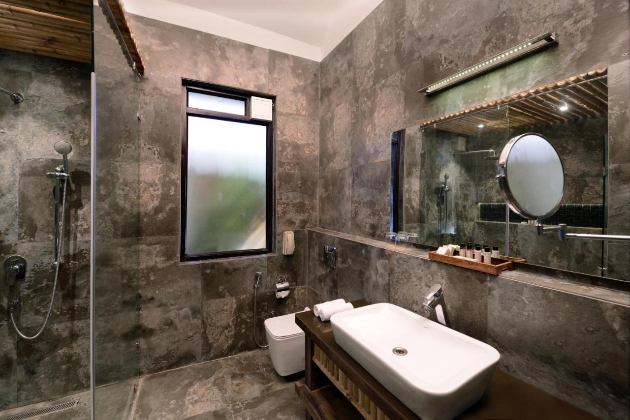 Shri Radha Brij Vasundhara Resort & Spa Govardhan Bagian luar foto
