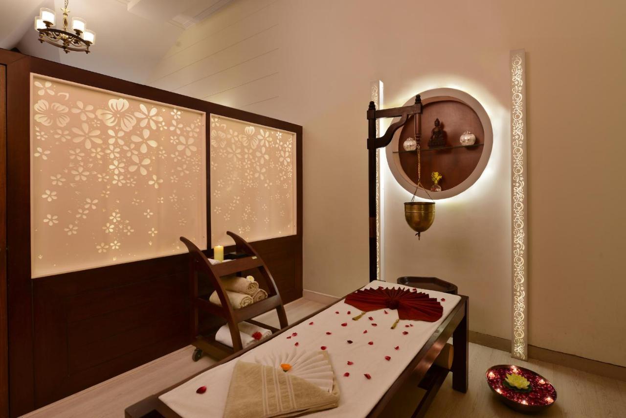 Shri Radha Brij Vasundhara Resort & Spa Govardhan Bagian luar foto